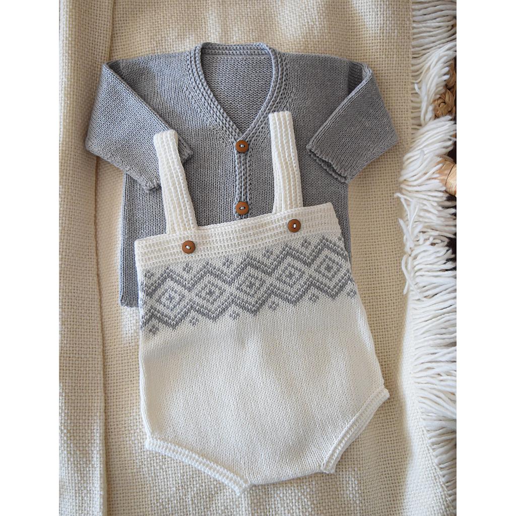 Conjunto MALI en hilo de algodón. Color marfil y gris. Talle RN